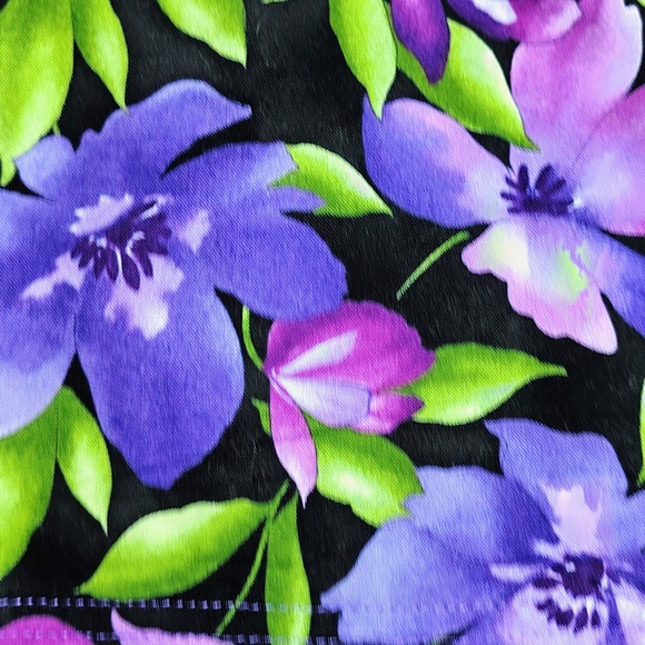 Sweet Spot Skirts Purple Floral Snap Closure Adjustable Mini Wrap‎ Skirt - Picture 3 of 7